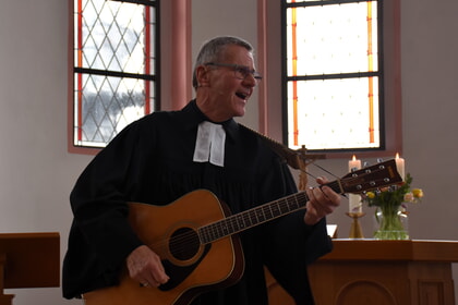 Pfarrer Wolfgang Schaefer in den Ruhestand verabschiedet